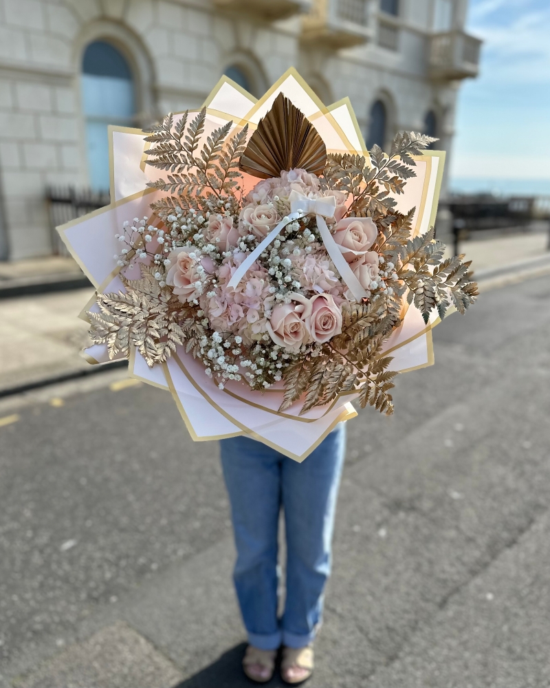 The Royal Bouquet