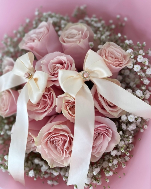Rose Gypsophila Bouquet