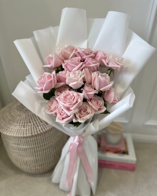 Pink Rose Bouquet