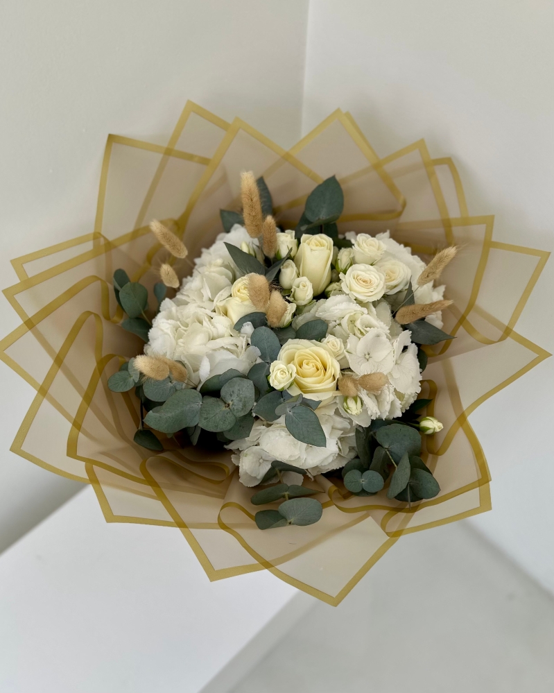 Heavenly Hues Bouquet