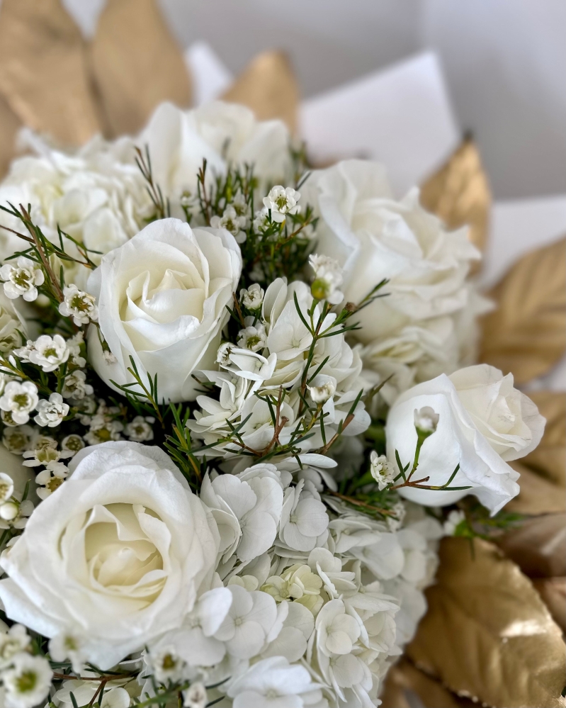 White & Gold – Luxe