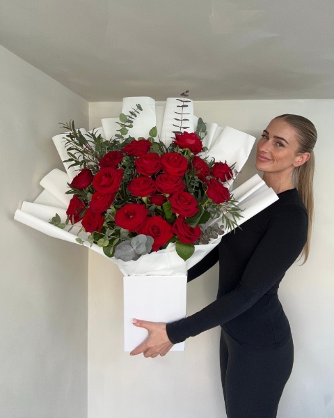 Red Rose Foliage Bouquet