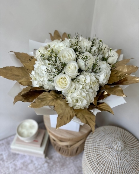 White & Gold – Luxe